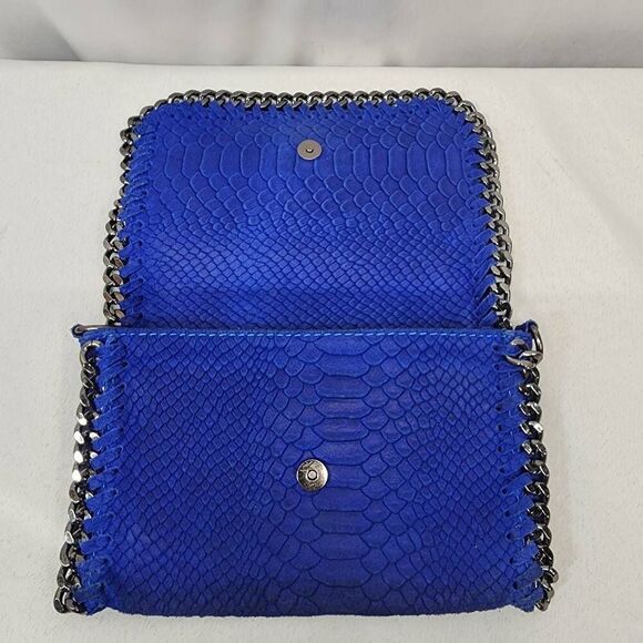 Women's Leather Gunmetal Chain Bag - Cobalt Python - Picture 3 of 9